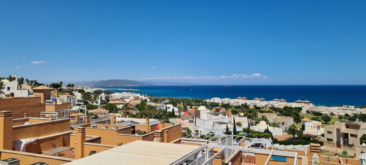 Bright & Airy Sea View Apartment موخاكار المظهر الخارجي الصورة