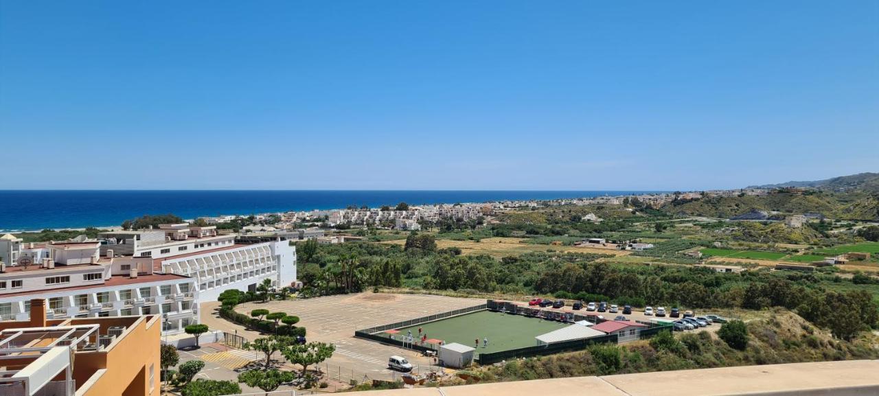 Bright & Airy Sea View Apartment موخاكار المظهر الخارجي الصورة