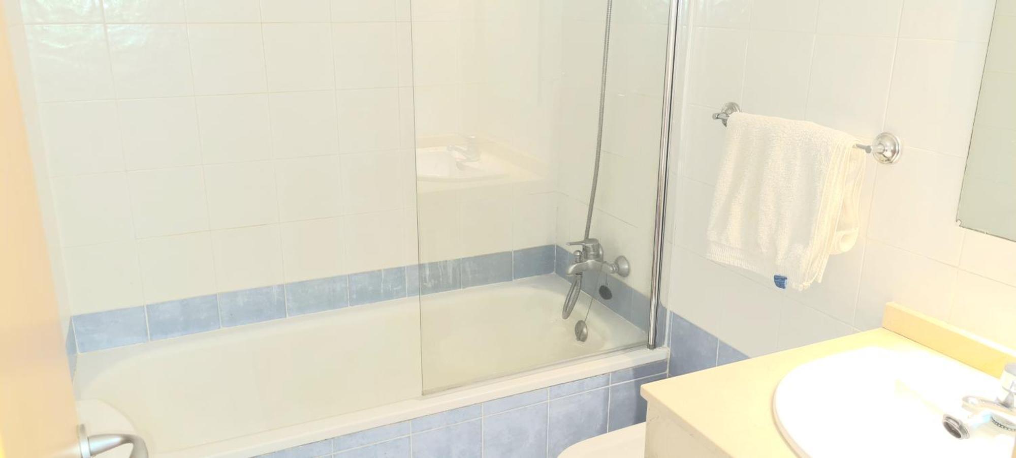 Bright & Airy Sea View Apartment موخاكار المظهر الخارجي الصورة